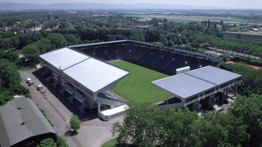 Carl-Benz Stadion